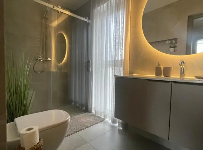 Waves In Kunigiskes 別荘 *