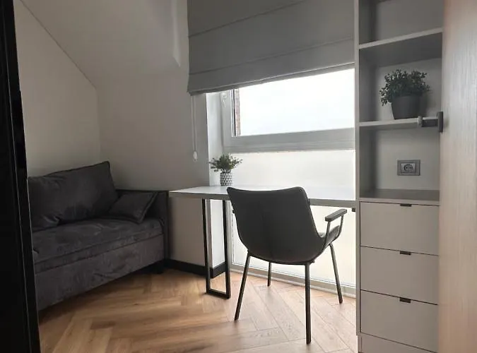 Waves In Kunigiskes بيت للعطل بالانغا